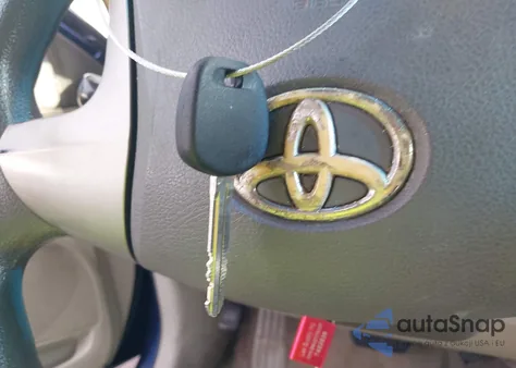 2009 Toyota Camry Le z USA, uszkodzony, nr VIN 4T1BE46K29U393771